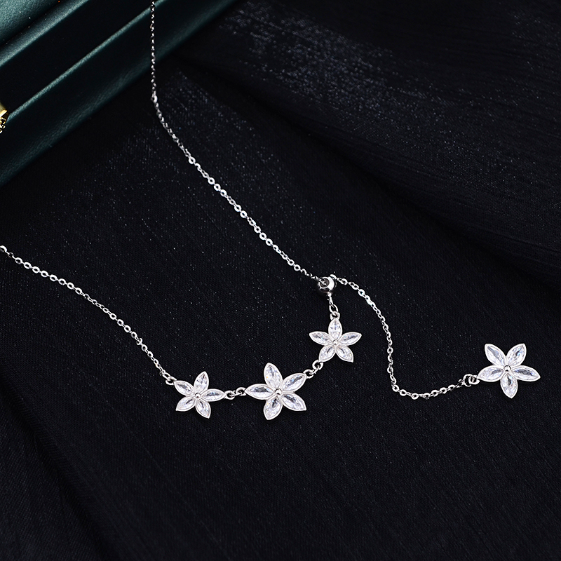 坠链均925银 【五叶含羞】时尚五叶草立体氧化锆银项链--YS40243