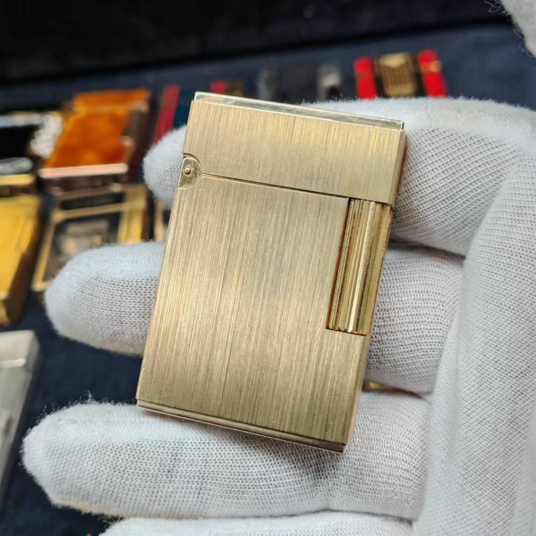 L2金色拉丝充气打火机