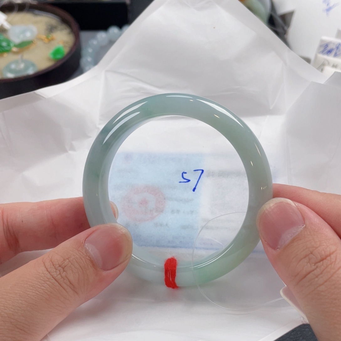 翡翠手镯未镶嵌57正圈