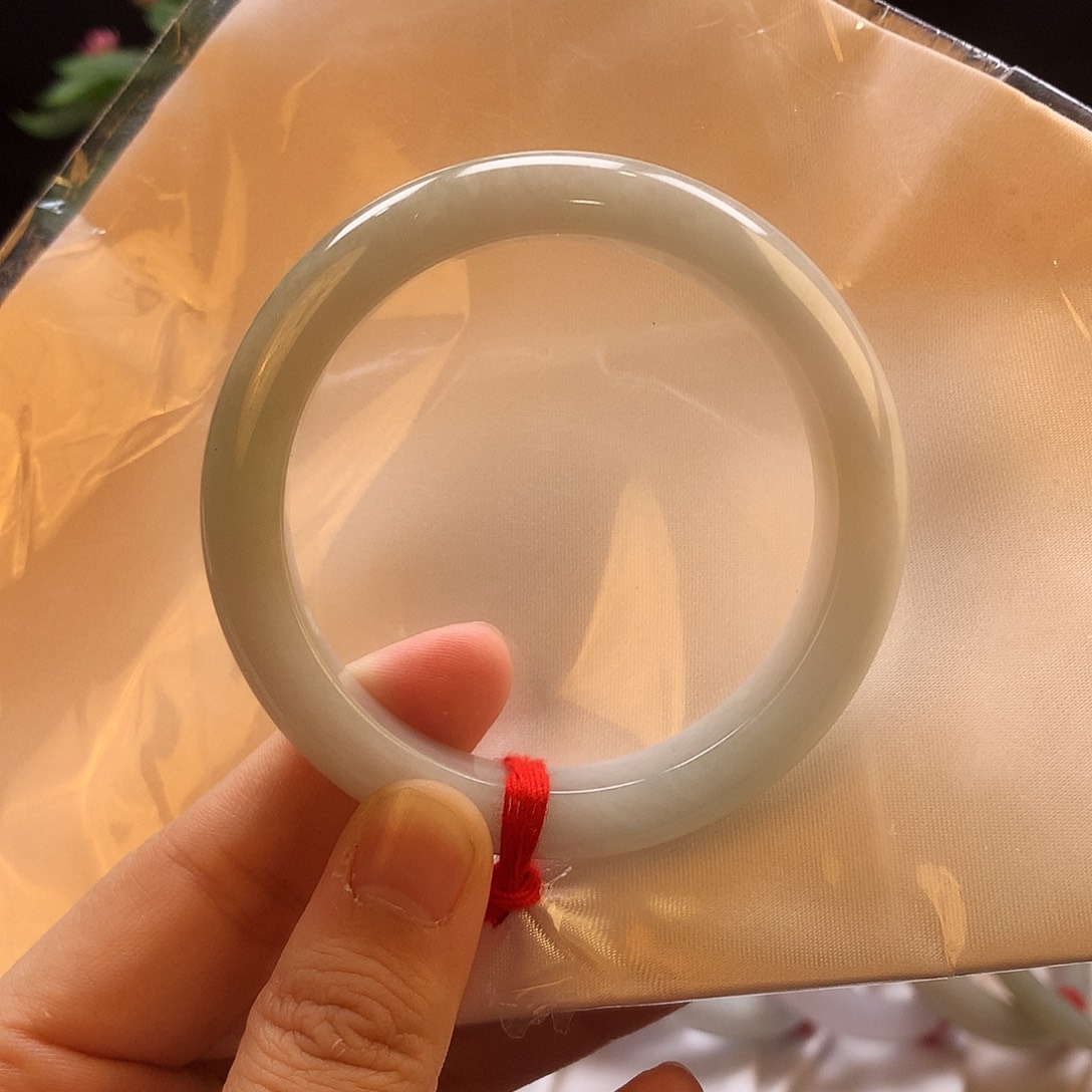 翡翠未镶嵌手镯53-54