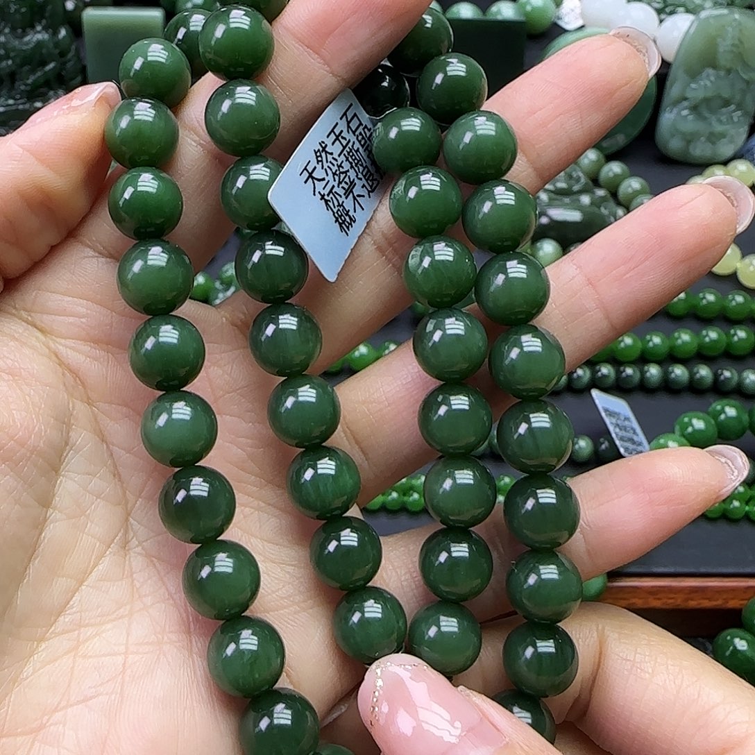 和田玉未镶嵌珠宝奇石