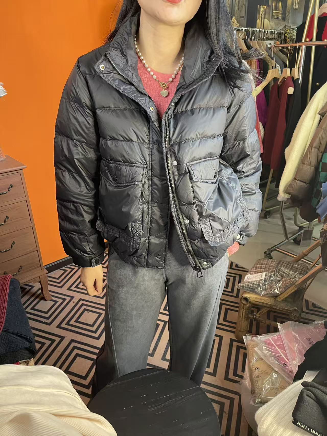 【黑色单色短款羽绒服】2025秋冬新款羽绒服