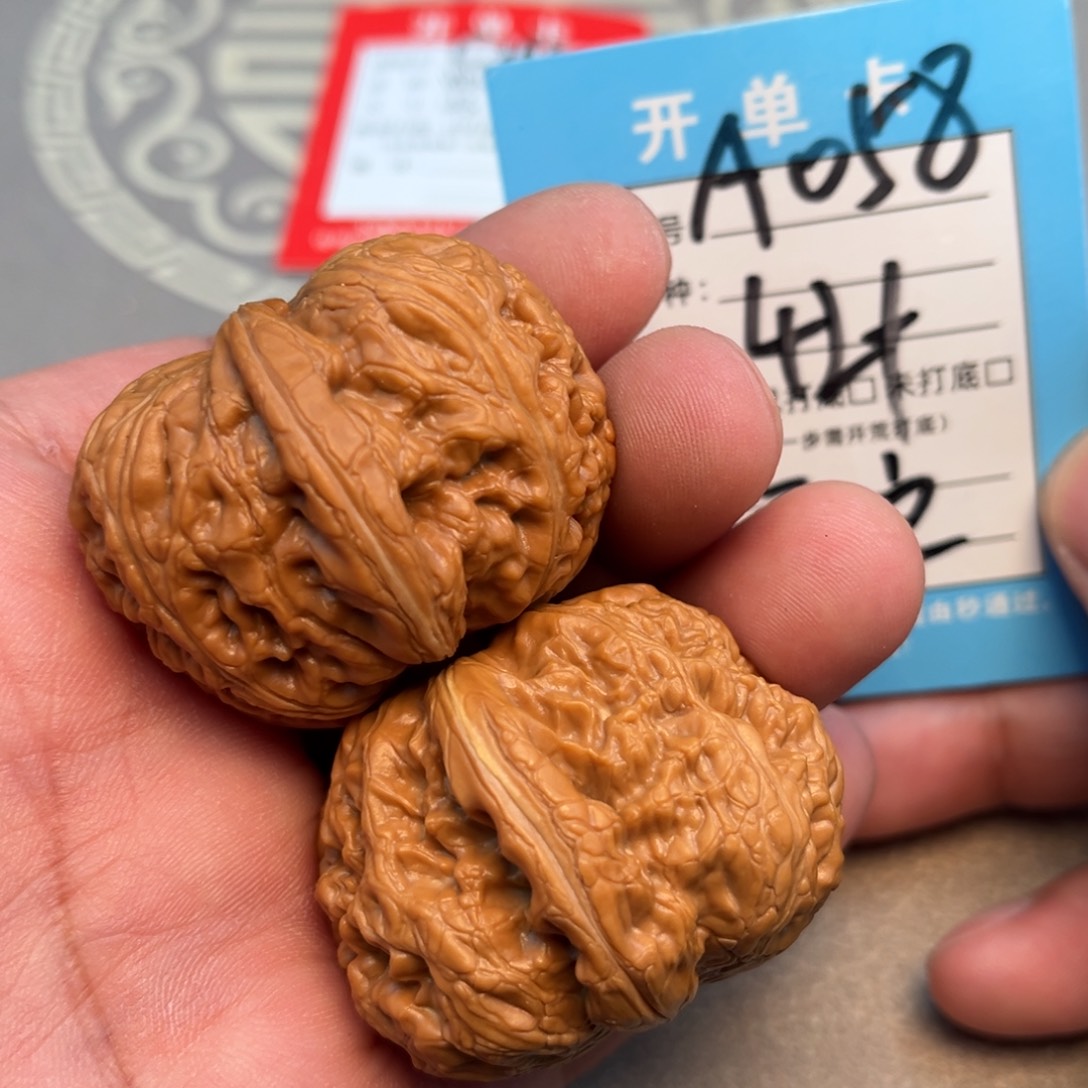 文玩核桃吊坠文玩