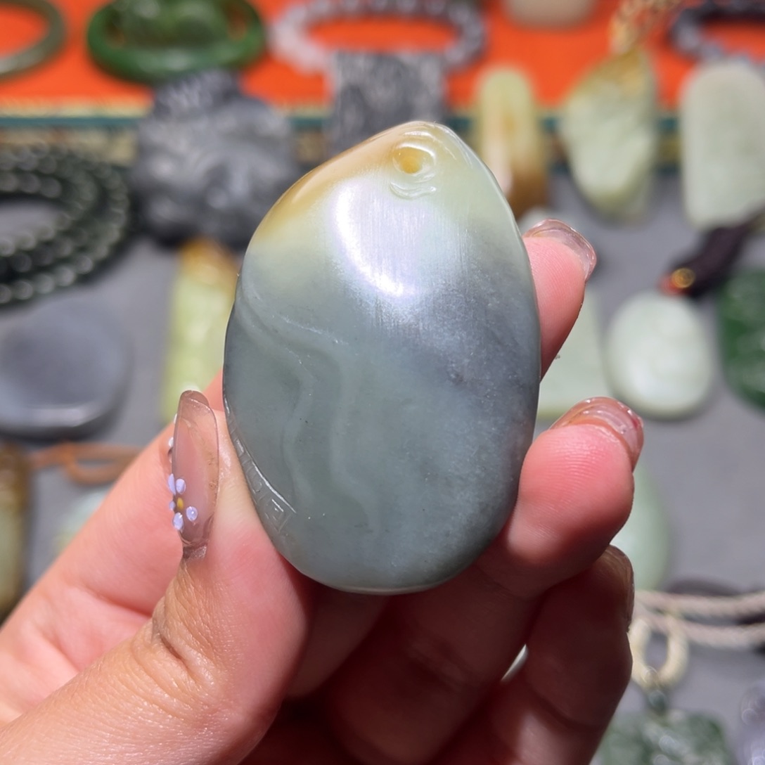 和田玉挂件未镶嵌