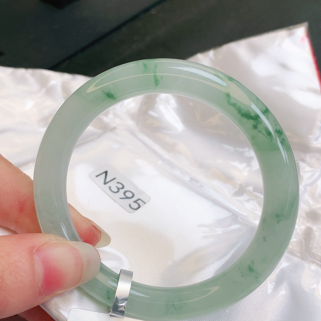 【闪购商品】翡翠手镯未镶嵌缅甸天然a货翡翠