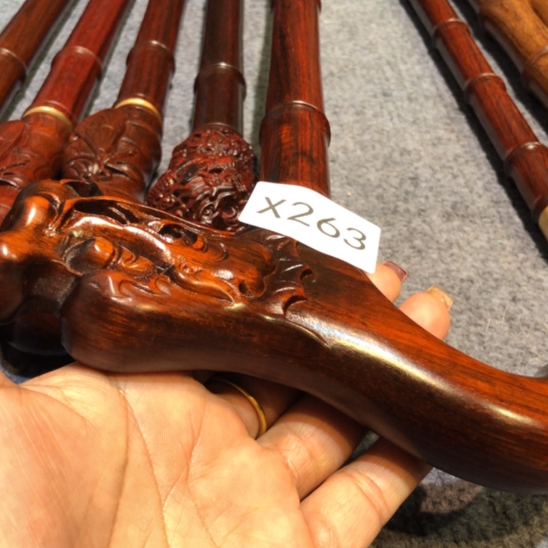 【闪购商品】木石*阁紫檀木手杖一根263