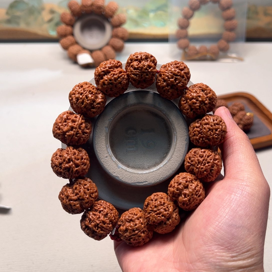 金刚菩提手串蜂窝23