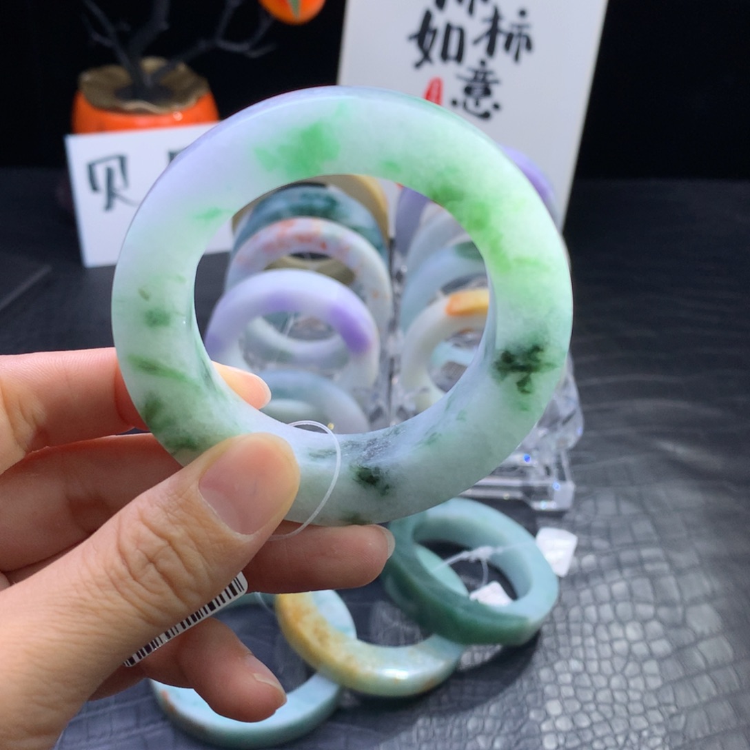 定制翡翠手镯未镶嵌