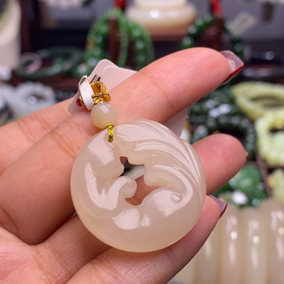 和田玉孤品补贴红粉银凤九未镶嵌