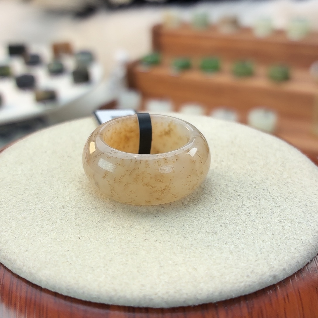 和田玉未镶嵌戒指i10冰透桂花轮胎18.3mm