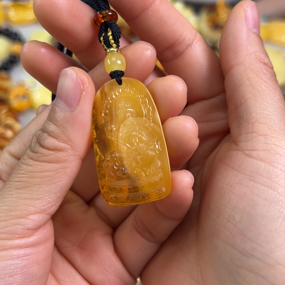 蜜蜡裸石未镶嵌蜜蜡