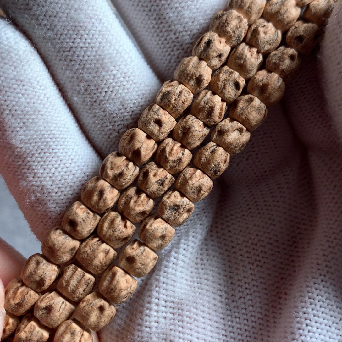 柏香籽/百香籽吊坠※*云