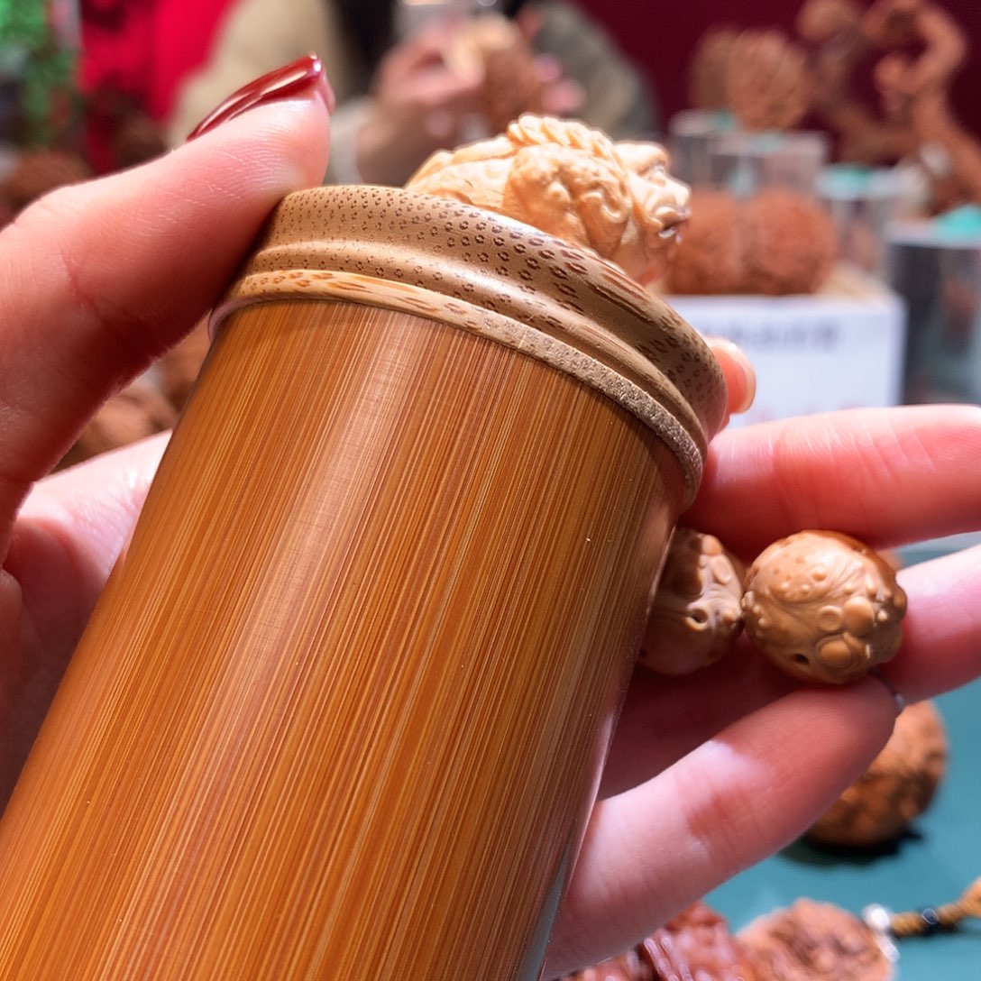 猴头核桃把件————————-