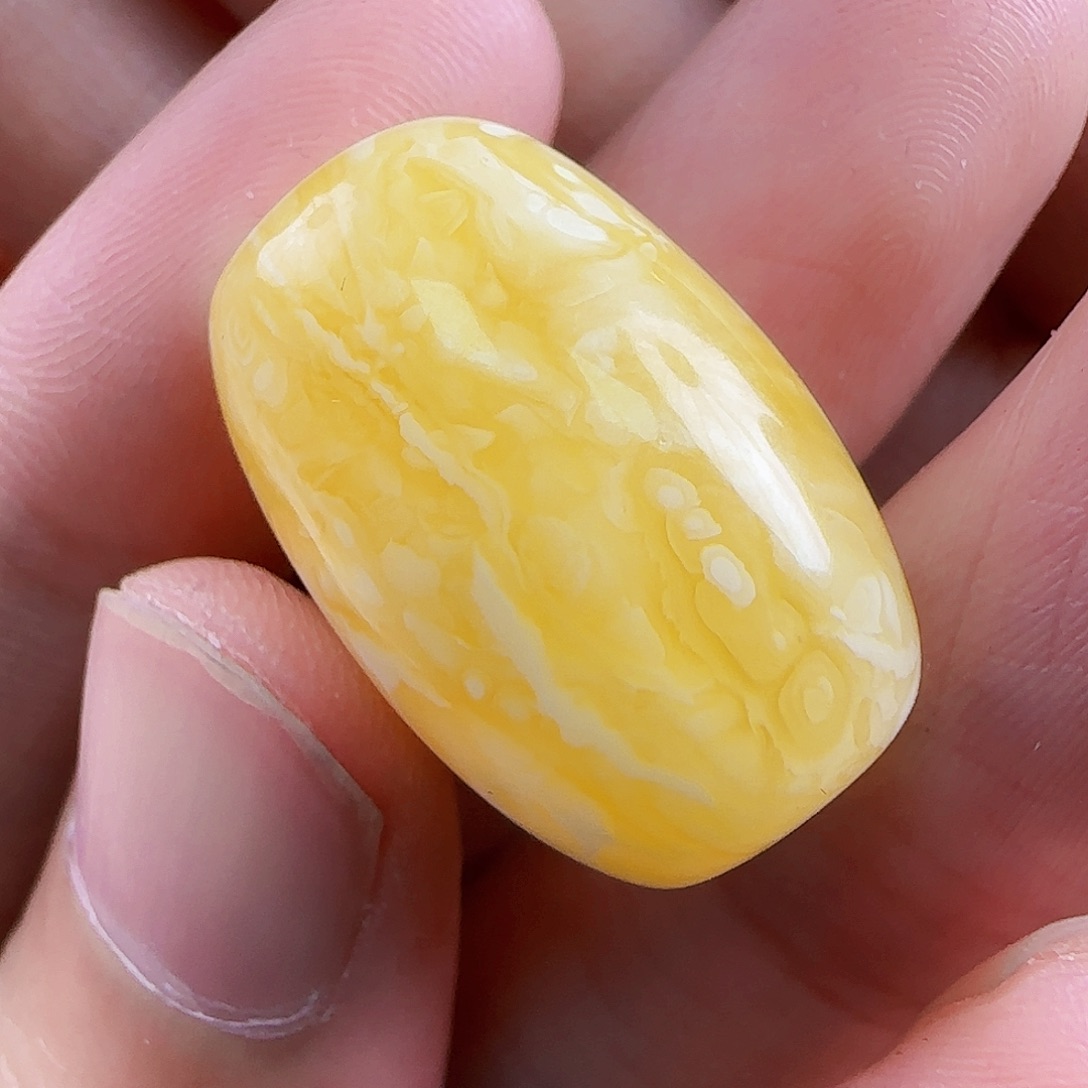 琥珀裸石未镶嵌蜜蜡