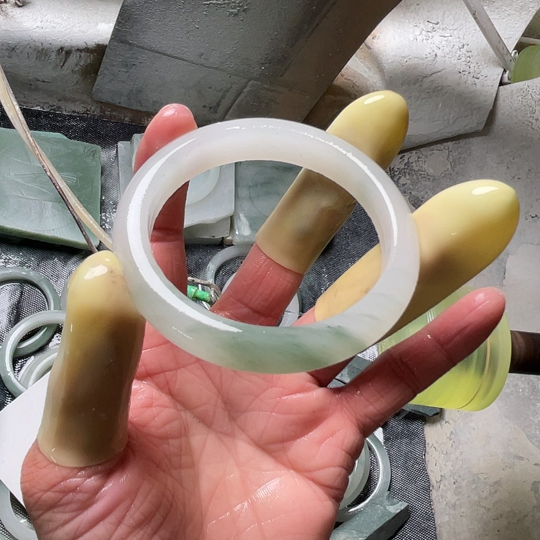 殊***琴定制石英质玉（天山翠）定制