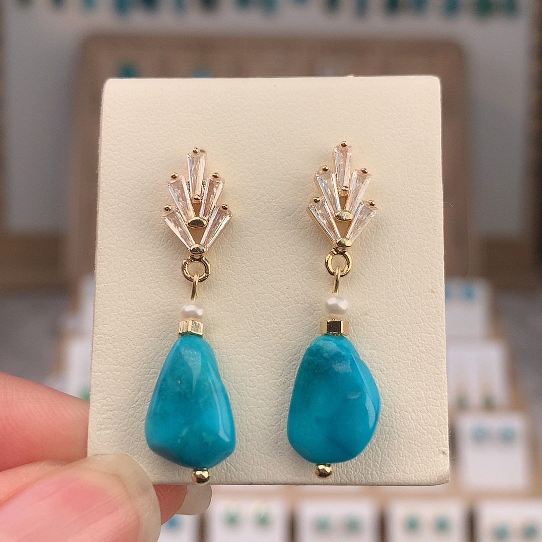 绿松石未镶嵌耳饰