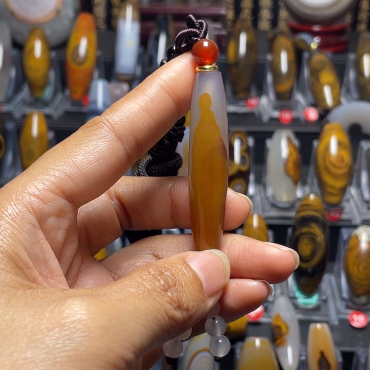 玛瑙/玉髓颈饰未镶嵌