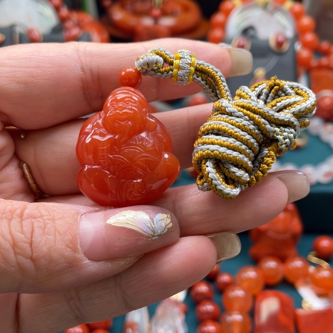 南红玛瑙未镶嵌开播福利保山南红财神爷吊坠