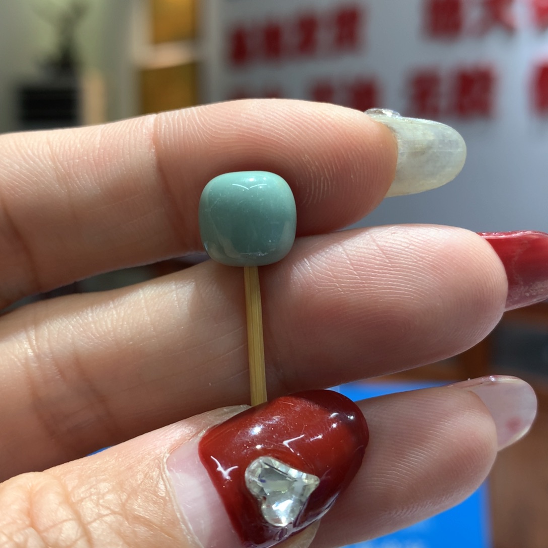 绿松石配饰未镶嵌