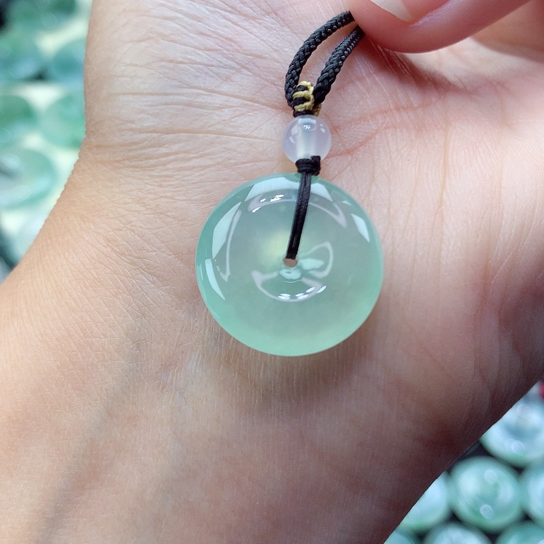 翡翠颈饰未镶嵌37尺寸18.8-5.7