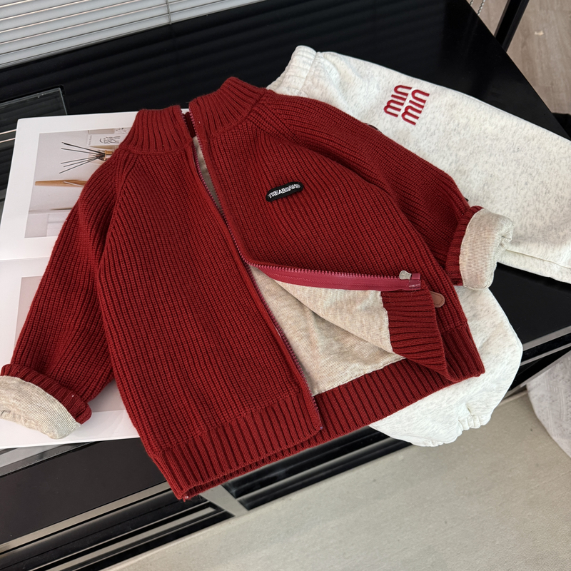 【小满】2025冬季加厚新款时尚潮流刺绣款开衫男女童亲子针织衫毛衣