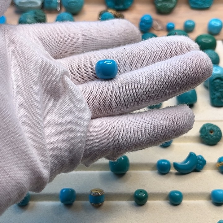 绿松石绿松石未镶嵌