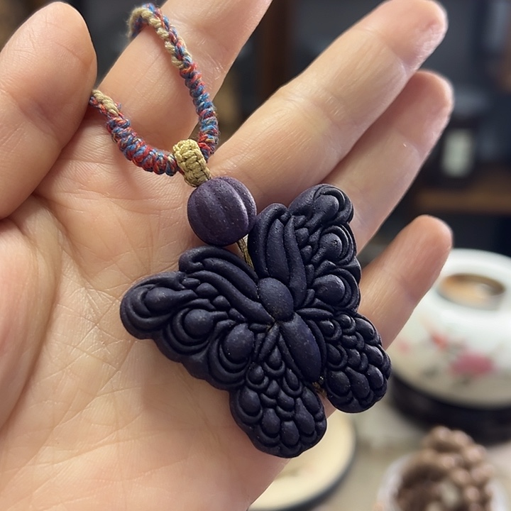 合香紫气东来蝴蝶脖挂