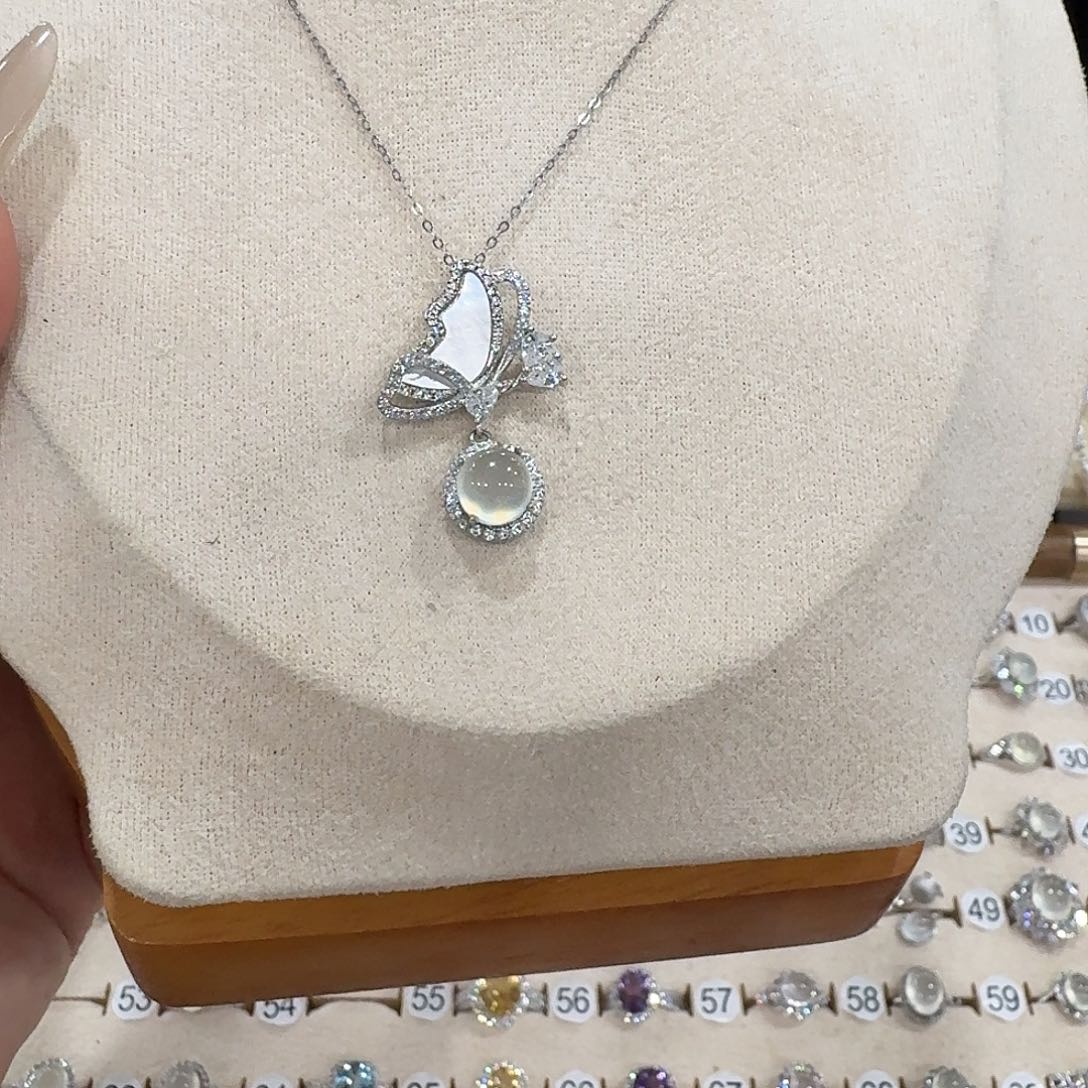 纪***安蛇纹石玉银S925镶嵌吊坠(赠链)