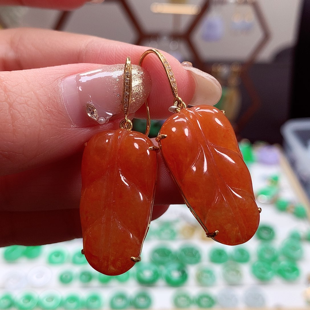 翡翠耳饰18K金镶嵌天然翡翠