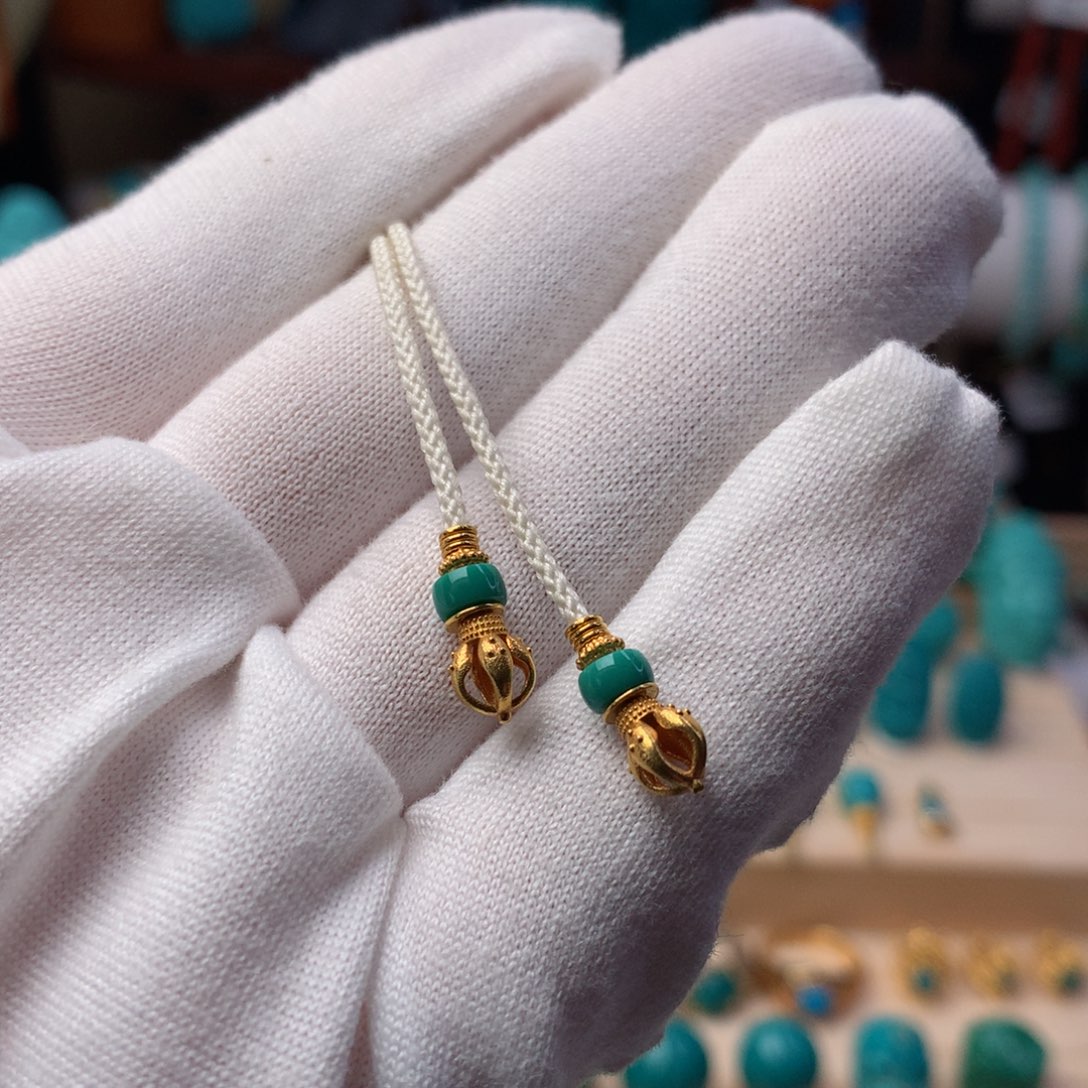 绿松石珠宝奇石18K金镶嵌金刚杵弟子珠