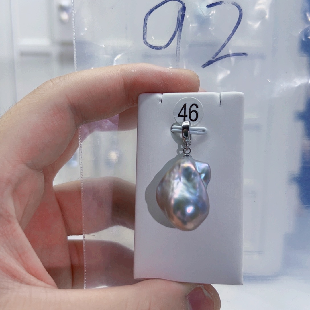 淡水珍珠合金颈饰