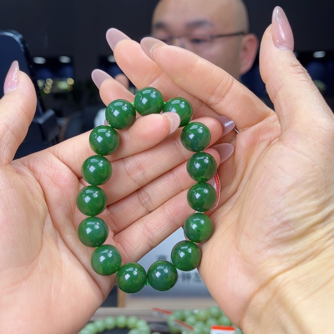未镶嵌手链和田玉天然和田玉俄碧五号坑菠菜绿料14