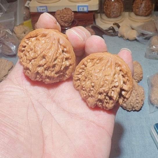 文玩核桃把件蓟县虎头王43