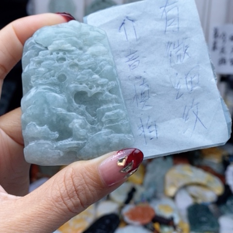 翡翠颈饰14K金镶嵌翡翠