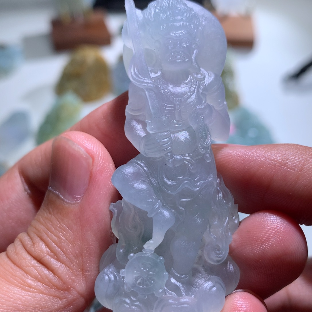 定制翡翠未镶嵌挂件