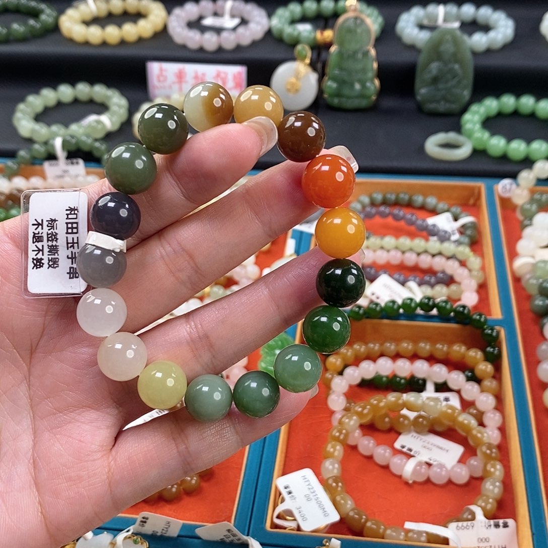 和田玉手链 12MM未镶嵌诸**遂多宝