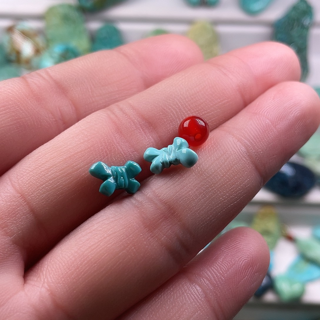 南红玛瑙未镶嵌颈饰