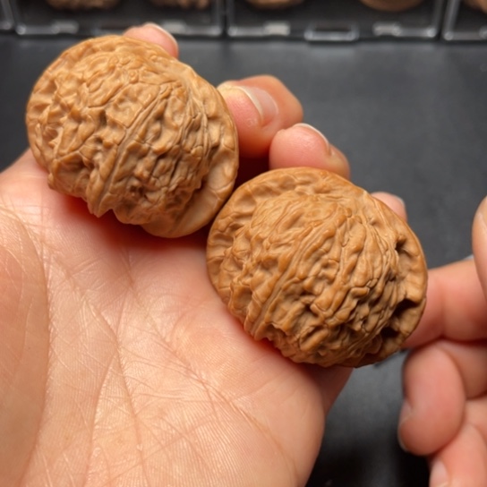【闪购商品】把件文玩核桃球白……