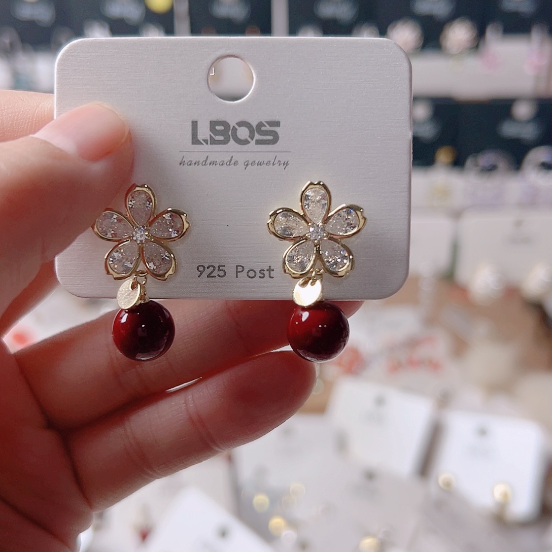 锆石纯铜合金耳环的