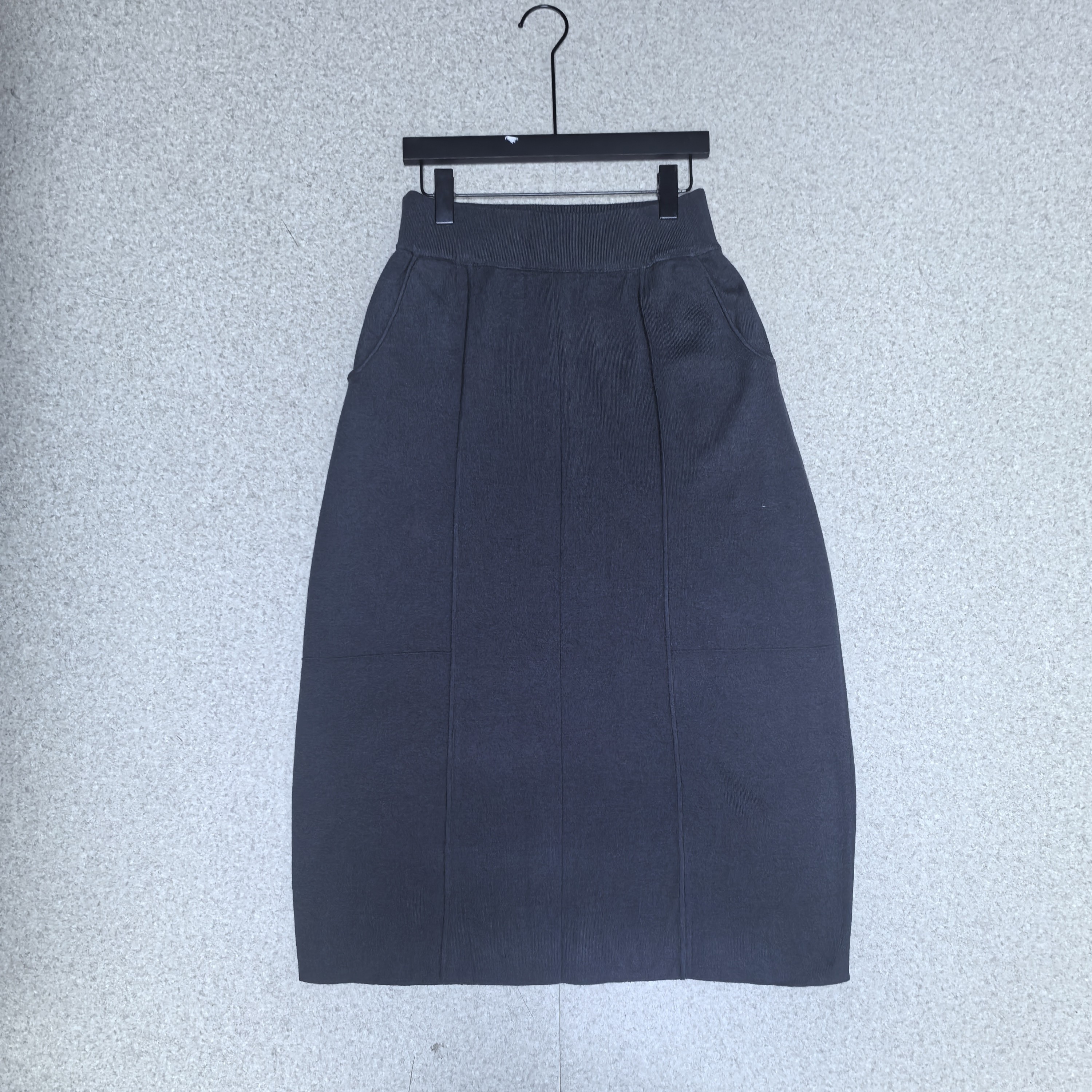 k姐灰色百搭针织裙