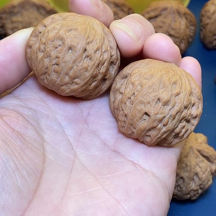 文玩核桃把件刘*淘铁锤