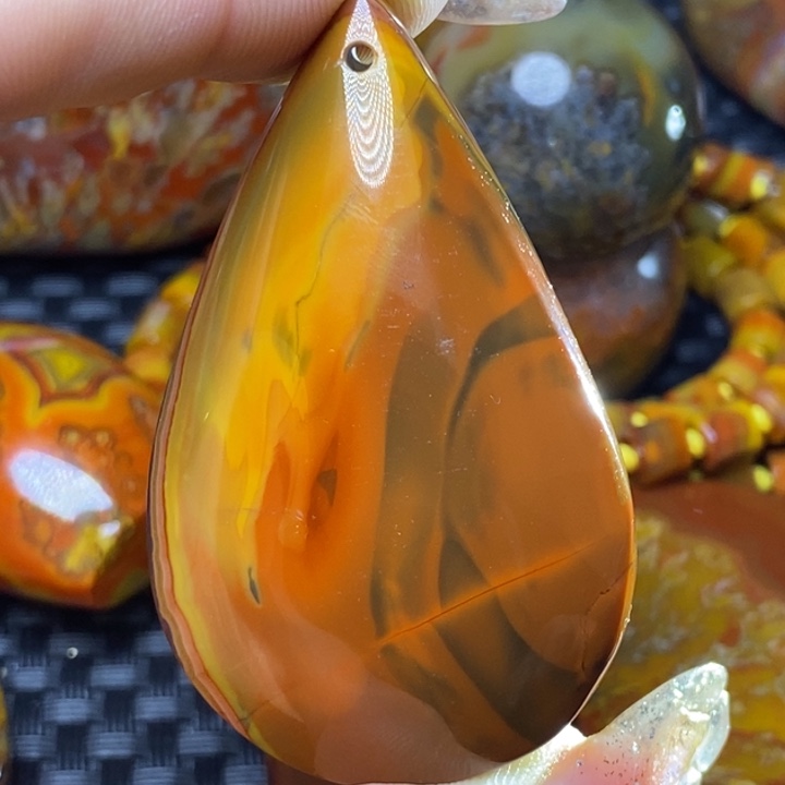 玛瑙/玉髓颈饰未镶嵌