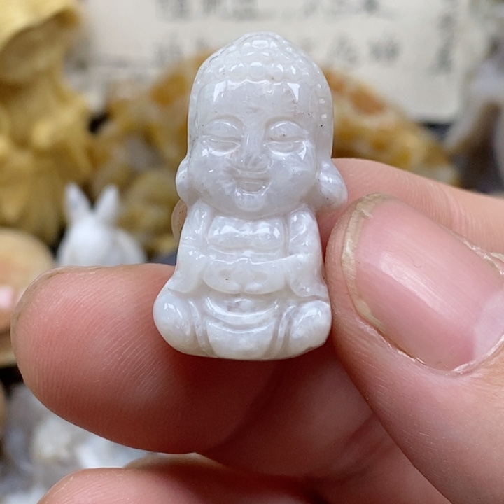 颈饰未镶嵌硅化珊瑚（珊瑚玉）小