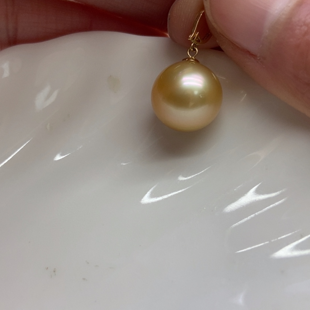 海水珍珠吊坠(不含链)18K金镶嵌