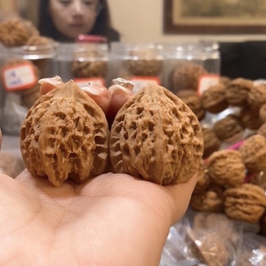 文玩核桃吊坠37朱雀有白尖