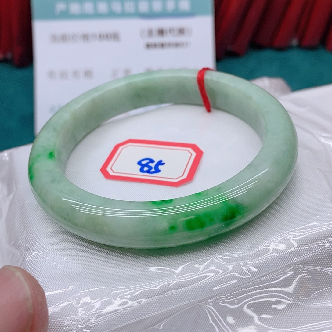 翡翠手镯未镶嵌敏*敏A100000000