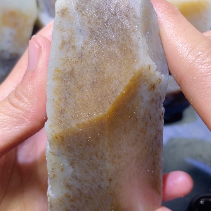 和田玉未镶嵌珠宝半成品