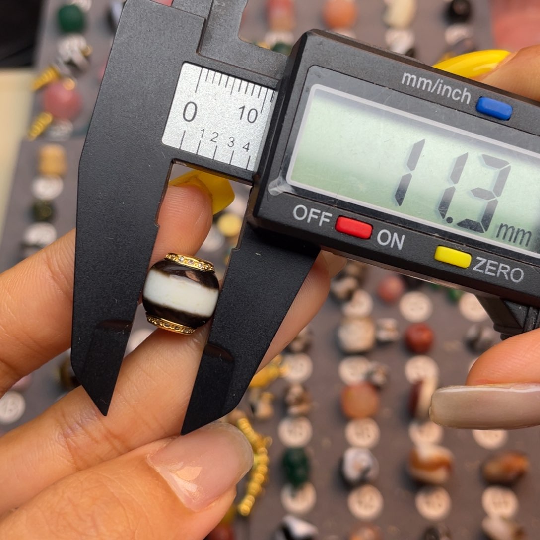 玛瑙/玉髓配饰合金