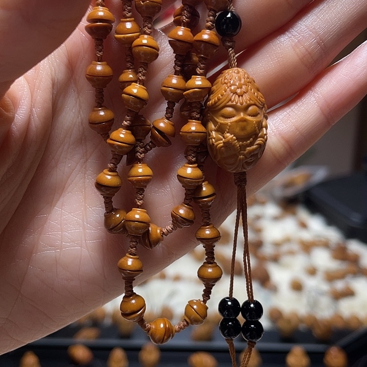 橄榄核吊坠扎基拉姆