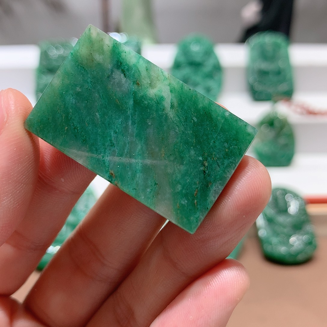 独山玉挂件未镶嵌